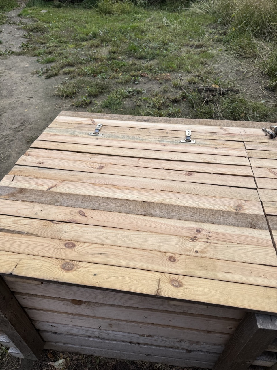 Compost station