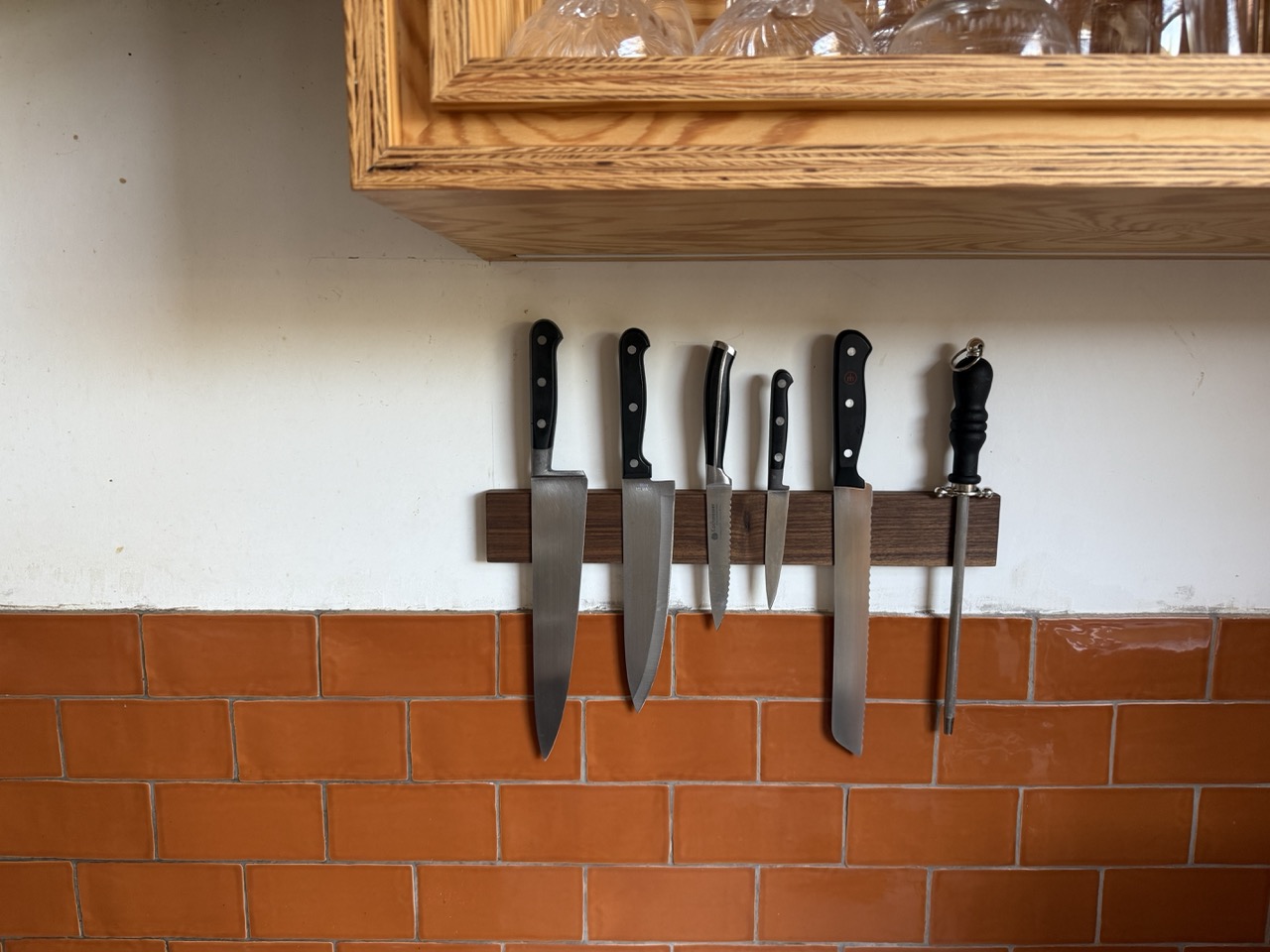 Knife rack